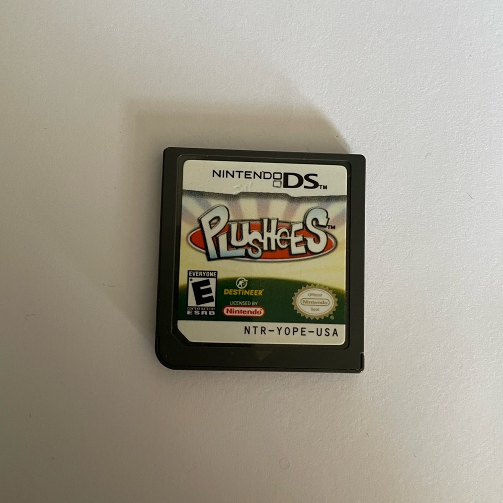 Plushees - Nintendo DS